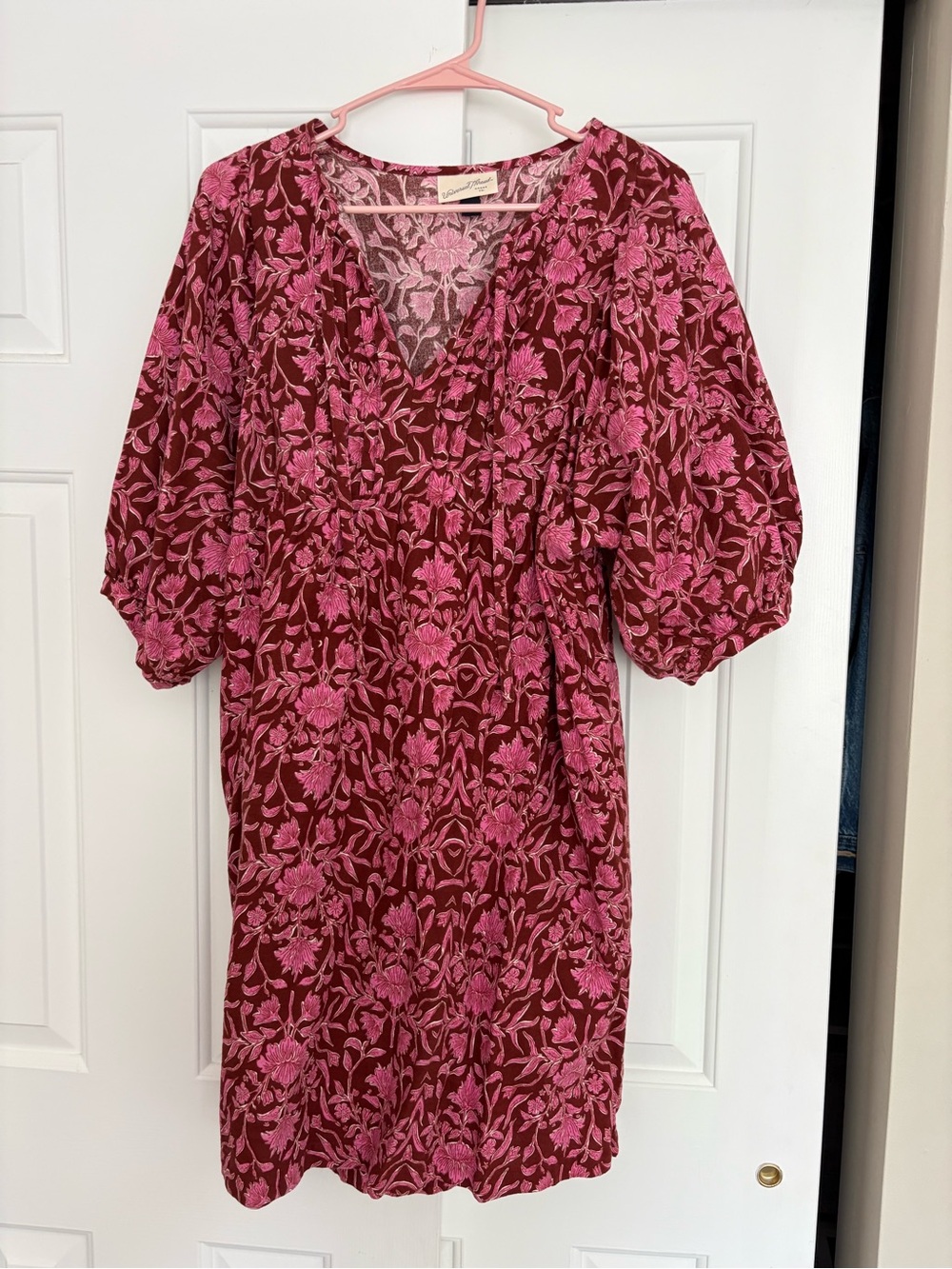 Universal Thread Puff Sleeve Block print dress in Burgundy and Pink